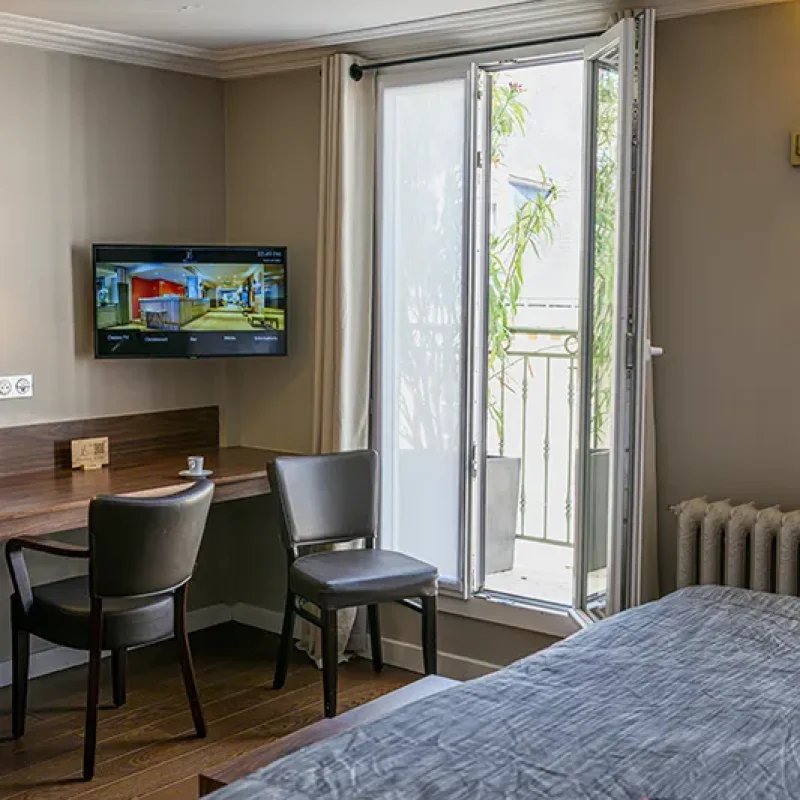 Studio calme hôtel proche Champs-Élysées Paris