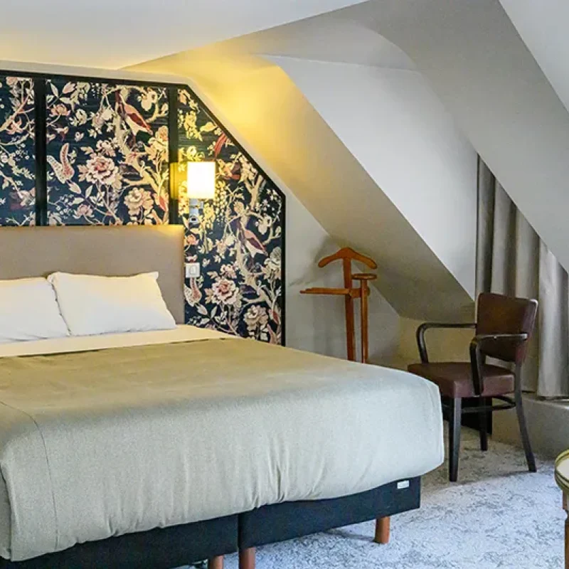 Suite exécutive lumineuse avec terrasse Paris