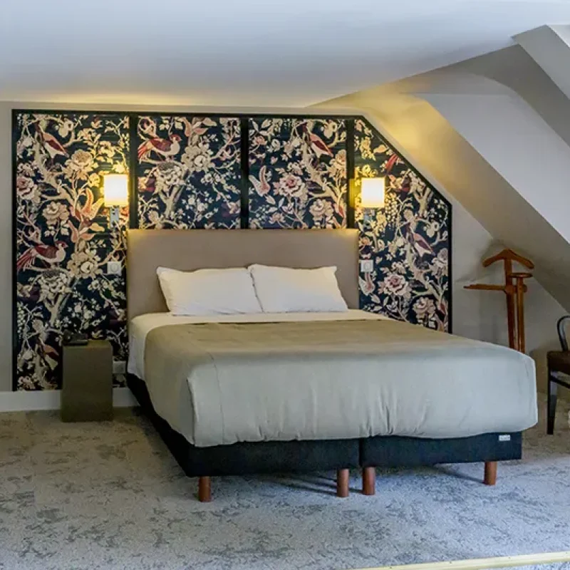 Suite exécutive lumineuse avec terrasse Paris
