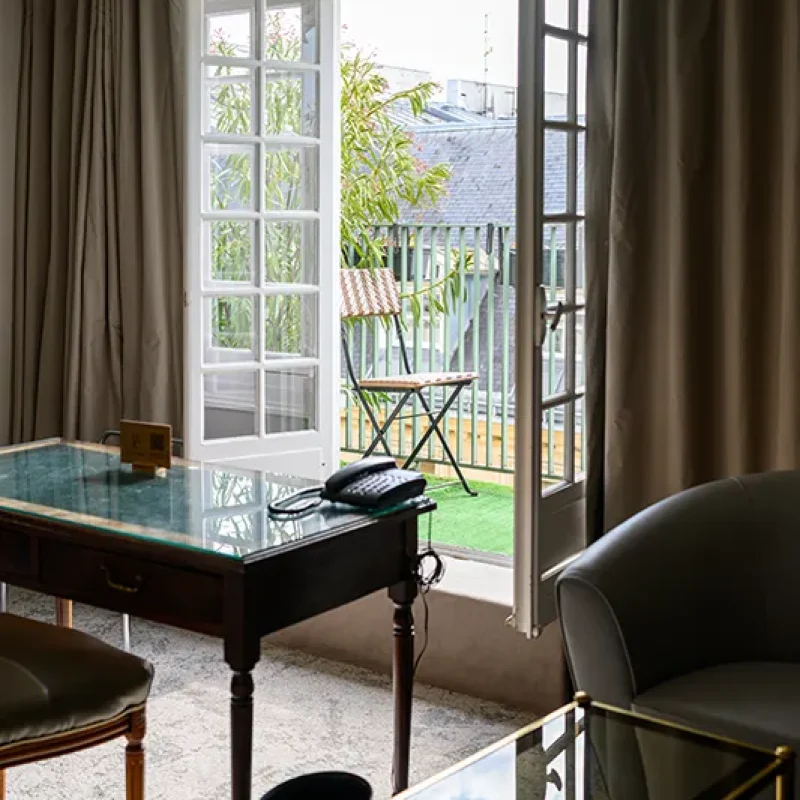 Suite exécutive lumineuse hôtel Paris