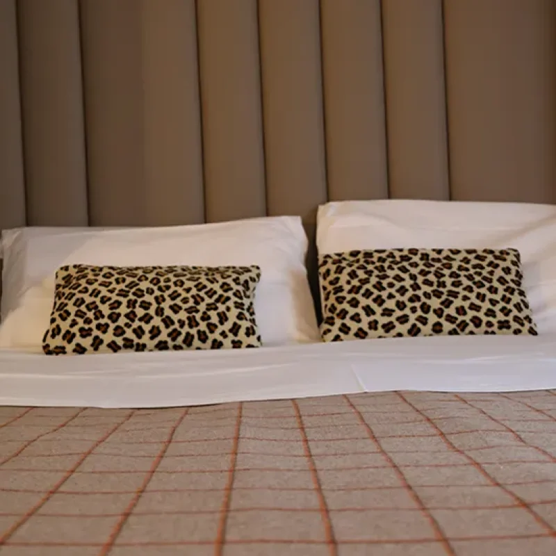 Chambre insonorisée hôtel calme Paris 8e