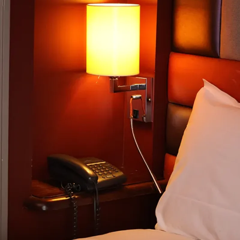 Chambre supérieure cosy hôtel familial Paris 8e