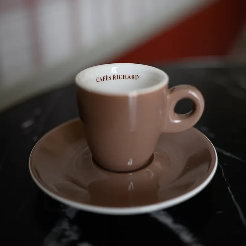 Chambre supérieure calme, confortable et équipée hôtel Paris Madeleine